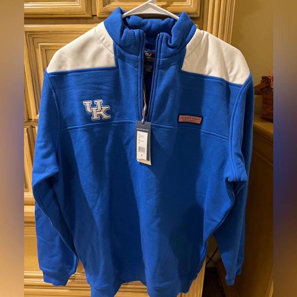 NWT Vineyard Vines Shep Shirt - University of Kentucky (UK) - Small